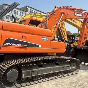 Excavatrice coréenne Doosan DX225LC-9C machines de construction d'occasion pelle sur chenilles 22 tonnes vente directe d'usine - Product Image 1