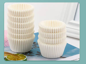 Forminhas de Papel Parchment Revestidas de Silicone para Muffins em Forma de Tulipa Descartáveis Brancas/Marrons para Festas de Natal - Product Image 5