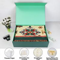 Boîte cadeau carrée en carton rigide sur mesure, grand format, faite à la main, avec fermeture magnétique, ruban et impression offset, pour la vente au détail
