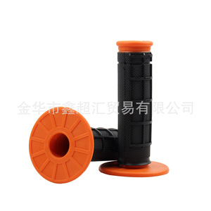 ที่จับแฮนด์รถจักรยานยนต์ซูชิงกันลื่น ทนทานต่อการสึกหรอ แบบสองสี ครึ่งตาราง สำหรับอุปกรณ์เสริมจักรยานออฟโรด - Product Image 4