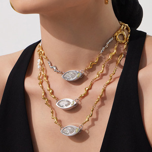 Collier pendentif en diamant marquise plaqué or pour femme, chaîne à vagues d'eau, bijoux classiques à porter au quotidien - Product Image 2