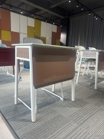 Bureau d'étude moderne pour étudiants, bureau d'école pour salle de classe, table d'étude simple pour étudiants, mobilier scolaire ergonomique, tables à structure métallique