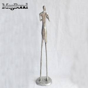 Grande figurine abstraite de saxophoniste musicien en bronze moulé d'aluminium pour musiciens et mélomanes - Product Image 5