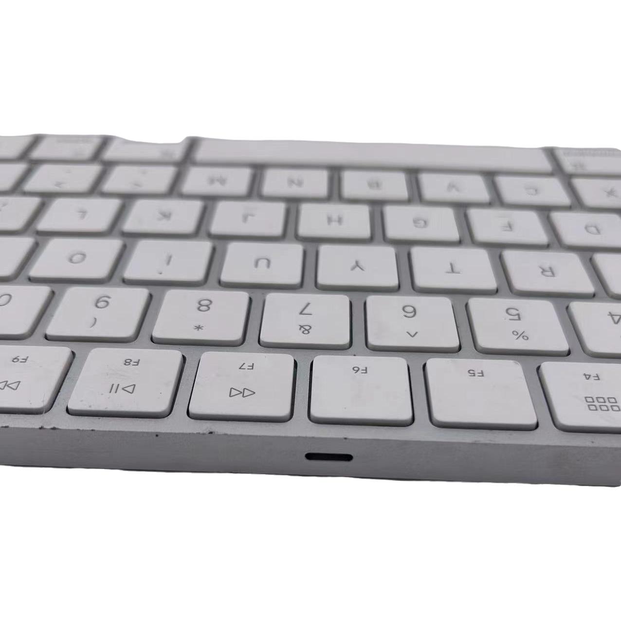 A1644 Wireless Magic Keyboard - Perfect for Apple Devices