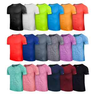 T-shirt à manches courtes unisexe vintage à imprimé léopard de haute qualité, 180g, écologique, séchage rapide, coupe ajustée, 100% polyester - Product Image 3