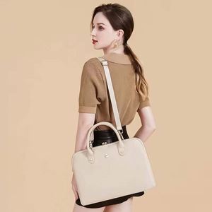 Sac pour ordinateur portable 13-14 pouces pour femme, modèle 2024, en promotion, certifié BSCI, avec coussin intégré pour le bureau et les voyages - Product Image 6