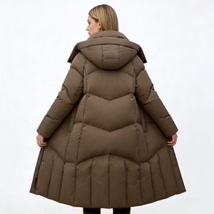 Veste matelassée pour femme sur mesure OEM, <span class=keywords><strong>mi</strong></span>-longue, à capuche en fourrure, <span class=keywords><strong>manteau</strong></span> d'hiver chaud en coton, parka pour femme, fabricant - Product Image 4