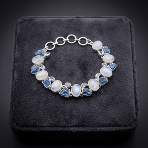Bracelets en argent sterling vintage avec pierres précieuses taille princesse pour occasions festives - Fournisseur de bijoux pour femmes en gros - Product Image 3