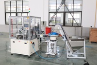 Máquina automática para ensamblaje de tapas de 2, 3 y 4 piezas, tapones de botella con sistema push-pull, válvulas de silicona y reforzos de tapa CRC