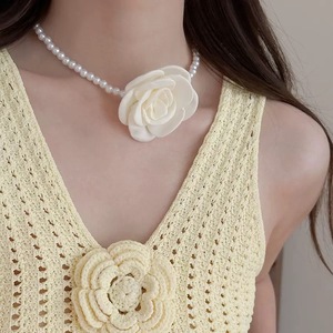 Collier ras du cou pour femme en dentelle avec fleur tridimensionnelle en cuivre rose, chaîne à maillons imitation perle sportive, accessoires de clavicule - Product Image 2