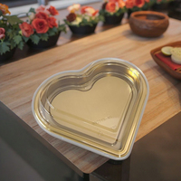Beste Prijs Wegwerp Huisdier Gouden Doos Verpakking Snoep Hartvormig Plastic Dienblad Voor Cake Geschenken Mooie Aardbei Fruit Chocolade