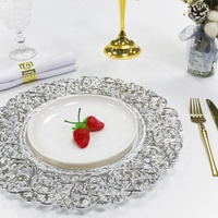 Nouvelles Assiettes de Présentation Rondes de 13 Pouces Style Européen pour Mariage Fête, Décoration de Table, Dorées Argentées à Motif Floral en Plastique