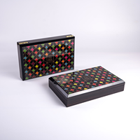Laque de piano brillante de haute qualité personnalisée emballage cadeau de chocolat arabe de luxe boîte de dattes en bois