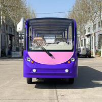 Bus touristique électrique romantique violet rose 17 places à toit ouvrant avec sièges en cuir pour mariage en jardin, complexe hôtelier et excursions panoramiques