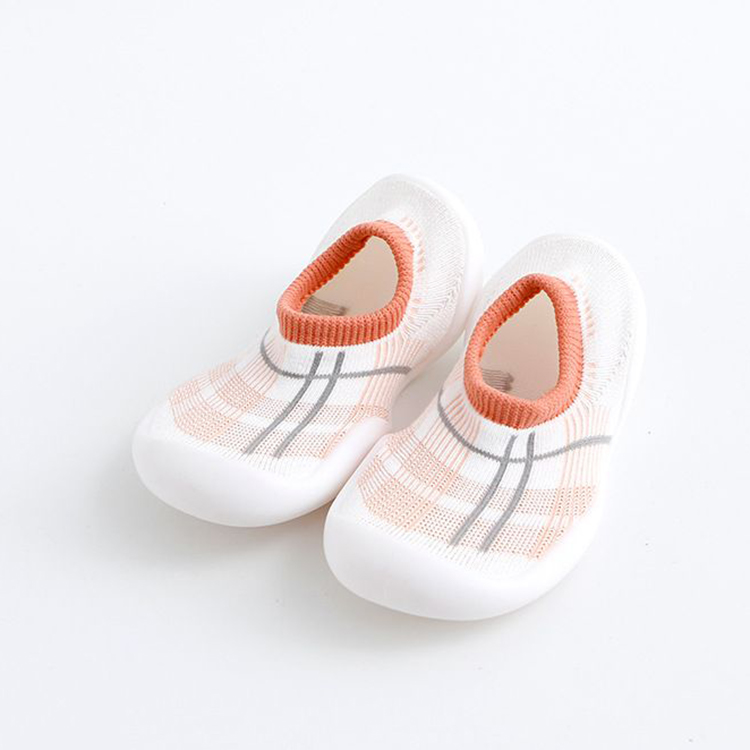 Printing Pattern Soft Sole Leather Baby Knitted Baby Booties Winter Warm Toddler Boots For Indoor