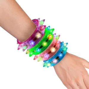 Bracelet avec pointes lumineuses phosphorescentes, bijou de fête de la nuit à LED,