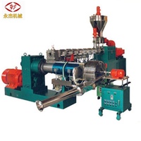 Machine d'extrusion à double étage pour matériaux de câbles en PVC de Nanjing avec boîte de vitesses et PLC pour la production de granulés de plastique PVC