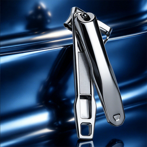 Coupe-ongles en acier inoxydable, outil de coupe renforcé avec miroir, outil de toilettage compact pour la maison et les voyages - Product Image 1