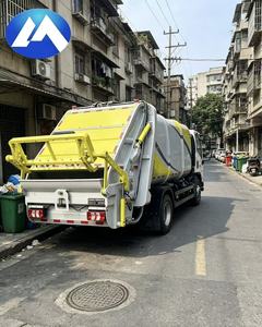 รถบรรทุกขยะอัดแบบไฟฟ้า XGH5180ZYSLBEV แบบขนถ่ายด้านหลัง ขนาด 15 เมตร 4x2 เครื่องยนต์อัตโนมัติ 16 รอบ ถังเก็บน้ำเสีย 350 ลิตร - Product Image 5