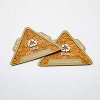 Patch en silicone PVC gaufré personnalisé, écologique, en forme de cœur ou de fleur, avec décoration phosphorescente pour vêtements et chapeaux