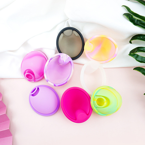 Vente en gros de disque menstruel réutilisable pour femmes avec anneau disque menstruel en silicone de qualité médicale - Product Image 4