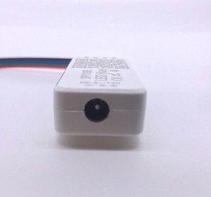 SP110E DC5V ~ 12V HA CONDOTTO il Regolatore Pixel Ha Condotto La Luce <span class=keywords><strong>Dimmer</strong></span> Controller Bluetooth Remote Controller - Product Image 2