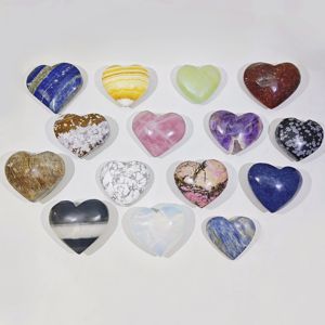 Vente en gros de cristal naturel de haute qualité polissage matériau mixte cœur <span class=keywords><strong>pierre</strong></span> de palmier pour la décoration - Product Image 2