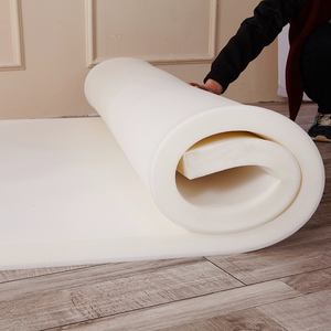 Feuille de mousse à mémoire de forme PU haute densité et souple pour <span class=keywords><strong>matelas</strong></span>/canapé/coussin, utilisation intérieure et extérieure, <span class=keywords><strong>épaisseur</strong></span> et couleur personnalisables - Product Image 1