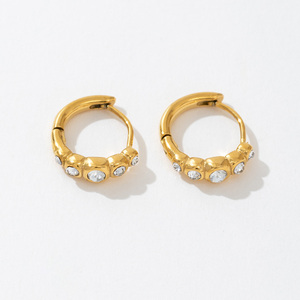 Горячая новинка: Персонализированные серьги из нержавеющей стали с цирконами, не тускнеющие, в стиле Пуэрто, с множеством камней, для женщин, золото 18 карат - Product Image 5