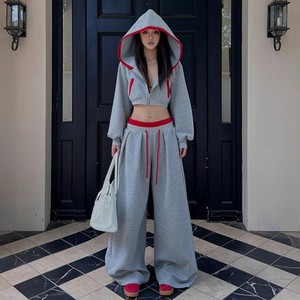 Conjunto Deportivo Informal de Primavera y Otoño para Mujer, Sudadera con Capucha de Manga Corta con Cordón Ajustable y Pantalones Holgados, Conjunto de 2 Piezas a la Moda - Product Image 4