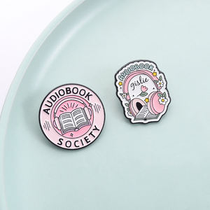 Broche de la Société des Audiolivres, épingles en émail, mode, casque rose, broches Gislie, badge de sac, badge de revers, bijoux pour les amoureux des livres, <span class=keywords><strong>cadeau</strong></span> - Product Image 1