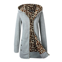 Vente chaude nouveau automne et hiver à capuche épais doublure léopard à capuche grande taille polaire mi-longue veste Fimale manteaux chauds
