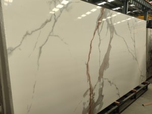 Lastre di Pietra Sinterizzata Calcutta Gold Lucidata 2400 <span class=keywords><strong>X</strong></span> 1200 <span class=keywords><strong>X</strong></span> 9 mm per Pareti Interne - Product Image 3