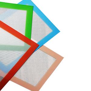 Alas Pelindung Silikon Tahan Panas - Anti-Selip untuk Peralatan Dapur dan Peralatan Masak - Product Image 2