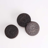 Fabricant de friandises OEM pour chien Cookie Oreo Gâteau d'anniversaire pour chien Snack pour animaux de compagnie Gâterie dentaire pour chien Biscuit