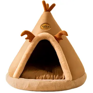 Thickened soft and comfortable non-slip teepee Christmas elk semi-enclosed insulated pet house for cats and dogs