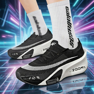 Scarpe da Corsa Estive Unisex Sportive con Lacci Punta Arrotondata Ammortizzate Traspiranti Leggere di Alta Qualità - Product Image 3