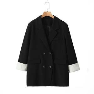 Costume noir pour femme Runqi N8750, couleur unie, en tissu peigné, anti-plis, avec poches, grande taille, style minimaliste automne, idéal pour les trajets quotidiens - Product Image 1