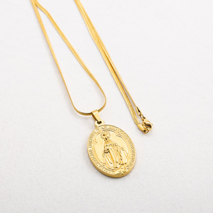 yunnique Fashion Pendant Necklace Gold Plated Oval Madonna Relief Stainless Steel <b>Chain</b> Gift Jewelry - Product Image 2