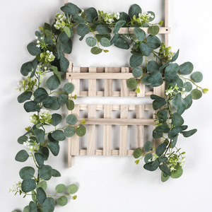 Guirlande artificielle en eucalyptus, en plastique vert, faite à la main, pour mariage, décoration murale, décoration florale réaliste - Product Image 2