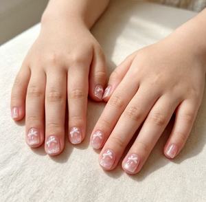 Uñas postizas cortas cuadradas para niños, uñas postizas con purpurina rosa y lazo blanco en 3D, pegatinas reutilizables para decoración de uñas para niñas, regalo. - Product Image 2