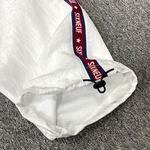 Veste de sport coupe-vent et imperméable personnalisée en usine, avec logo brodé, légère, chaude et décontractée pour hommes - Product Image 2