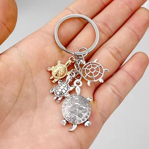 Portachiavi con Tartaruga Marina per Uomo, Decorazione per Auto e Borse, Accessorio Perfetto per Regali e Uso Quotidiano - Product Image 6