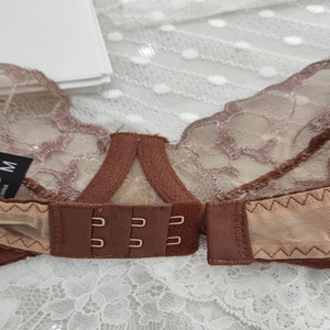 Ultima Collezione OEM per San Valentino: Lingerie Trasparente di Lusso, Intimo in Pizzo, <span class=keywords><strong>Reggiseno</strong></span> Sexy, <span class=keywords><strong>Costume</strong></span> Seducente - Product Image 6