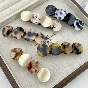 Eenvoudige Temperament Acetaat Lente Clip Retro Kleur Geblokkeerd Ronde Halve Banden Haar Clip Voor Vrouwen - Product Image 1