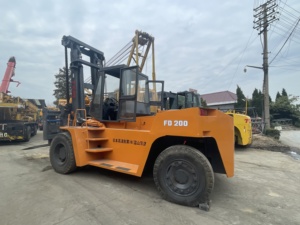 2.5/3/4/5/7/10/15/16/25/30-Ton <b>Used</b> Diesel MITSUBISHI TCM FD200 FD150 FD250 20 Forklift with Three Master for Sale - Product Image 5