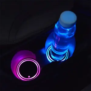 De gros atmosphère lumières usb-Tapis de porte-gobelet de voiture LED coloré, USB, pour l'intérieur de l'automobile, lumières d'ambiance