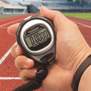 Cronómetro digital de 100 vueltas con pantalla LCD y botón de luz, con cordón para cronometraje deportivo - Product Image 1