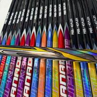 Bâton de hockey personnalisé OEM en fibre de carbone composite, pour seniors et jeunes, droitier et gaucher, faible MOQ, fabricant