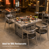 Solution de restauration commerciale moderne : Table conteneur 120x80cm avec 4 chaises rembourrées, durable et écologique pour projets de cafés et bistrots